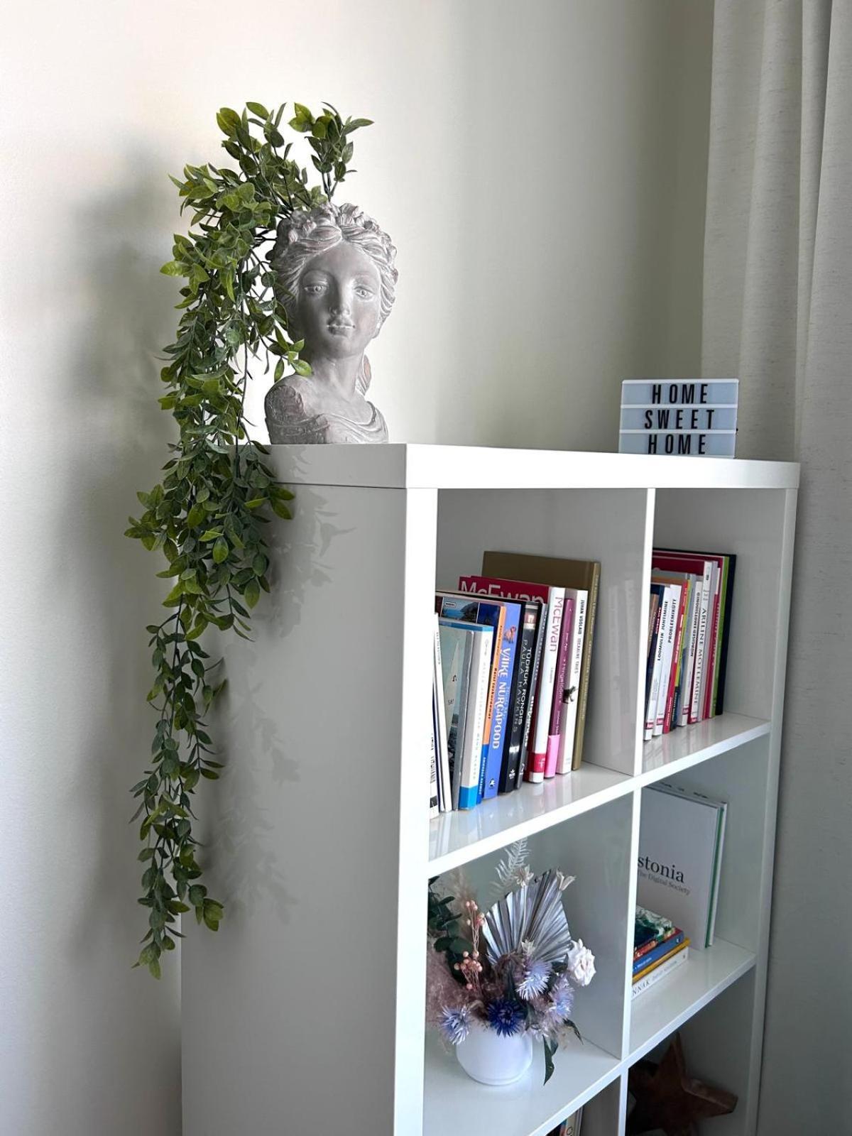 Stella'S Apartment - City Center - Free Secure Parking - Big Sun Terrace - Air Conditioning - Wifi - Tram To The Tallinn Bus Station And Old Town Exterior foto